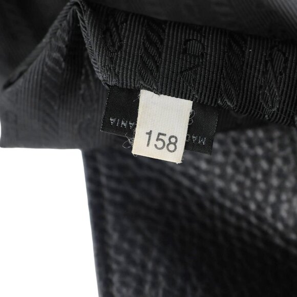 Prada  Vitello Daino Front Zip Leather Hobo Bag Black - Picture 12 of 16